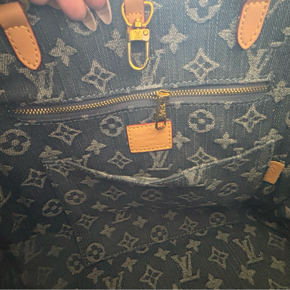 Louis Vuitton Denim Monogram Tote - Picture 3 of 6
